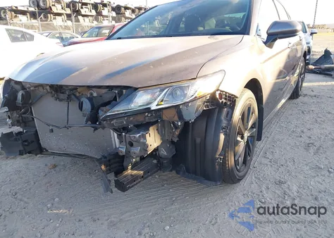 2022 Toyota Camry Le из США, поврежденный, VIN 4T1C11AK7NU676070